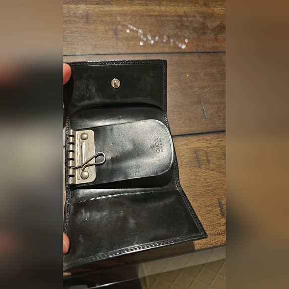 Authentic Black Keyholder with inside pocket, Good condition - Picture 4 of 7